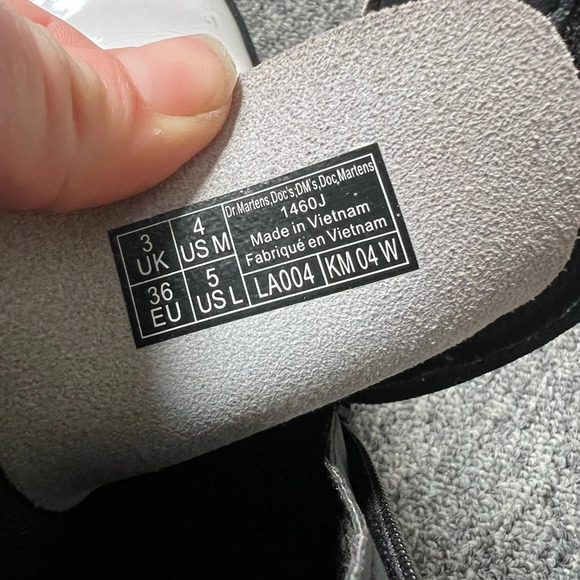 Dr Martens 1460 Patent Leather Boots, size 36 - Picture 11 of 11